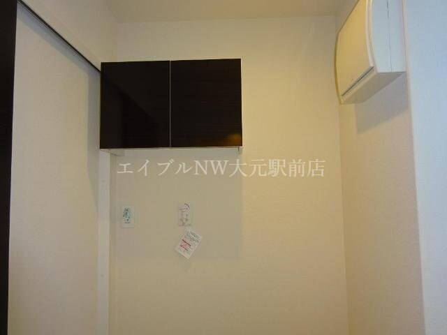 洗濯機置き場上部収納棚（イメージ） プレステージ　庭瀬Ⅱ