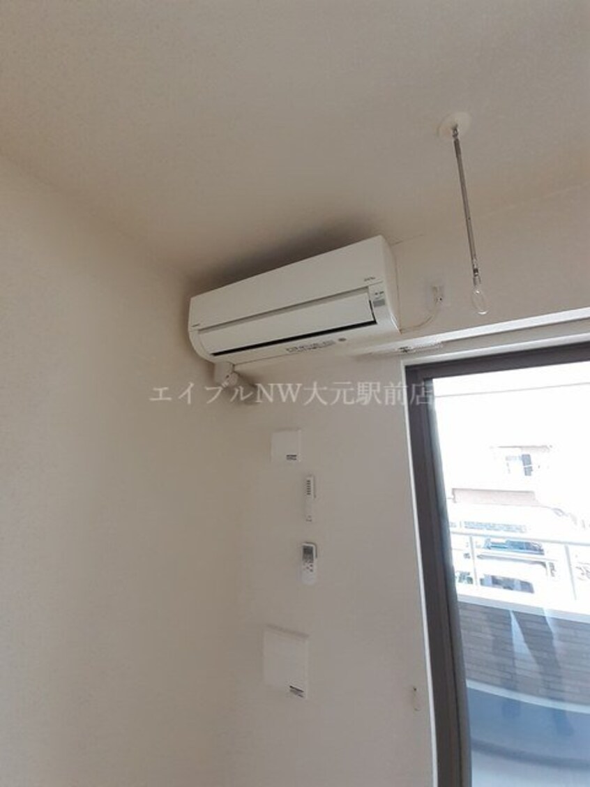  ホワイトリリー浜野