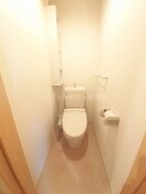  アンヴィーニュ