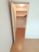  アンヴィーニュ