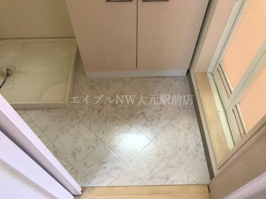 脱衣所 プラッツ・ユーⅡ