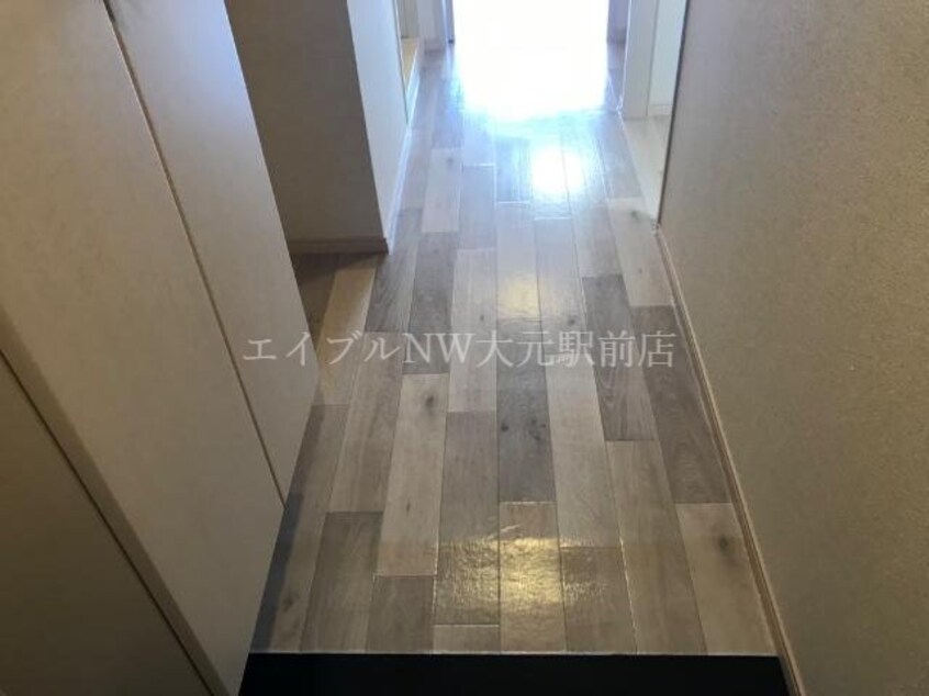 廊下 プラッツ・ユーⅡ