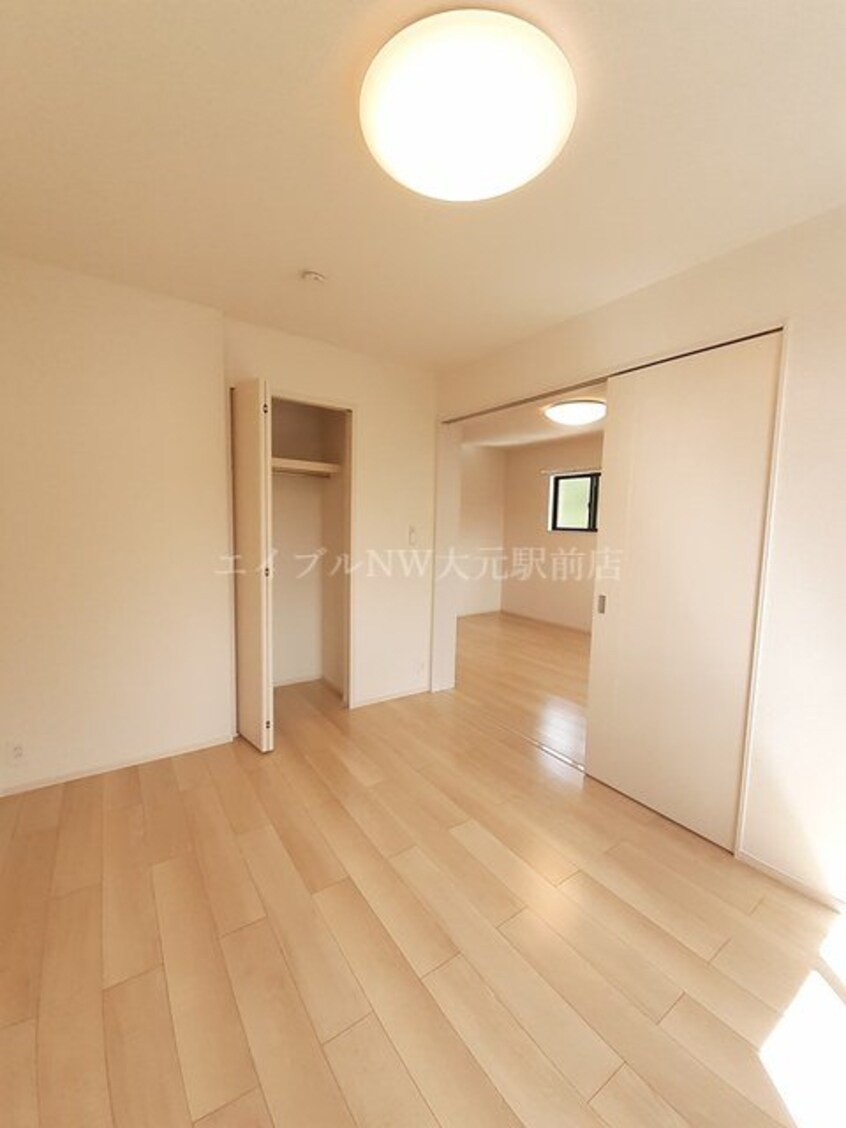  サンシャインヒルズ