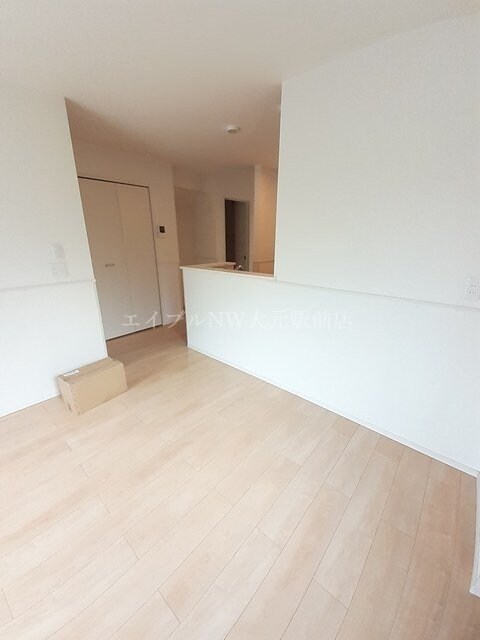  グランド・ルミエール郡Ｂ