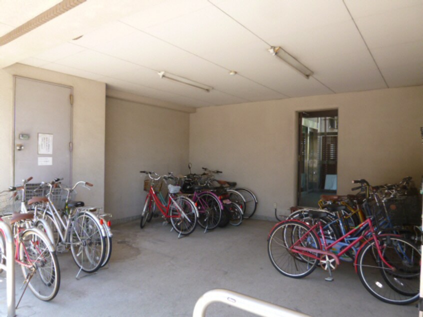  リムジェールピエス