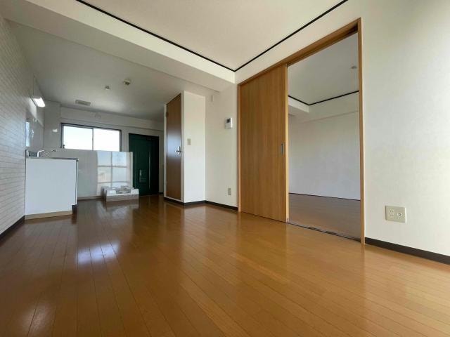  小山マンション