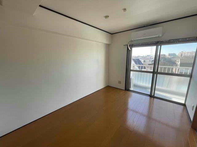  小山マンション