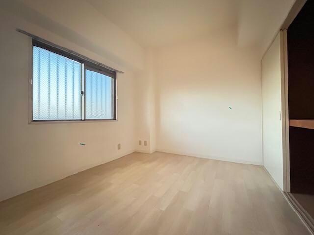  ラフィーネ壱番館