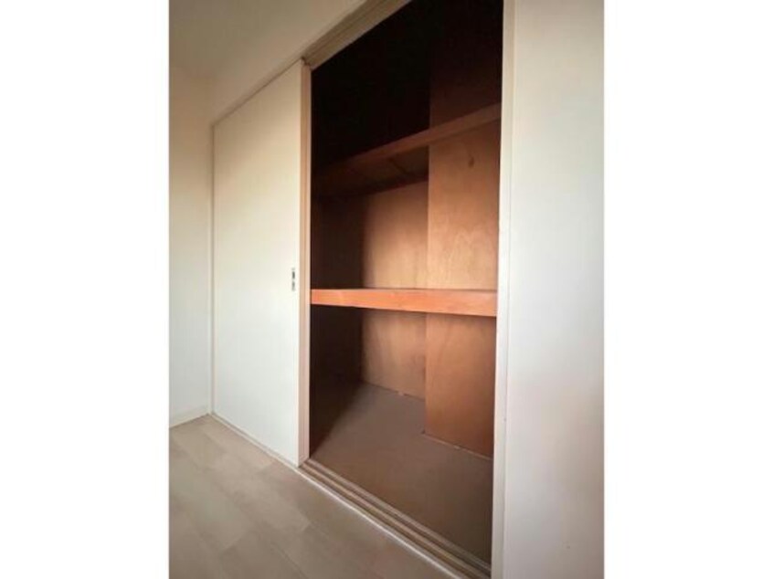  ラフィーネ壱番館