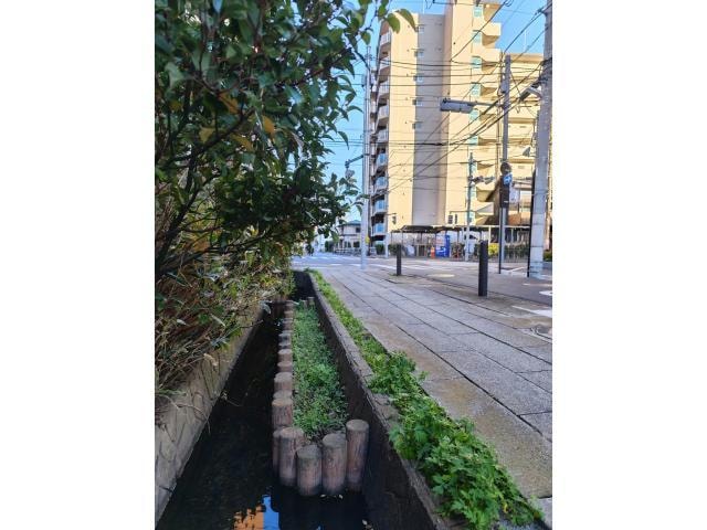 中居堀観光緑道(公園)まで375m グリチネ加平