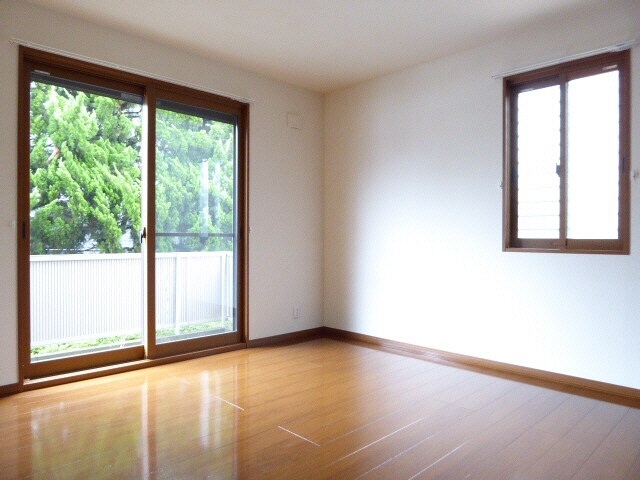  ラミアカーサお花茶屋