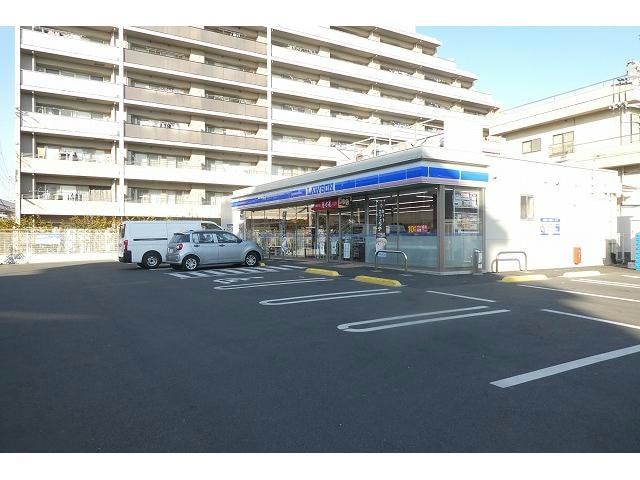 ローソン足立加平二丁目店(コンビニ)まで541m stage北綾瀬
