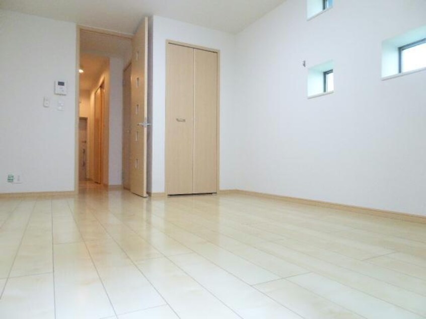  イーストラディアンス