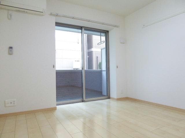  イーストラディアンス