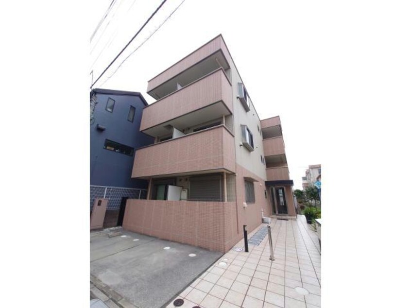  ビラ・エスト・ラート