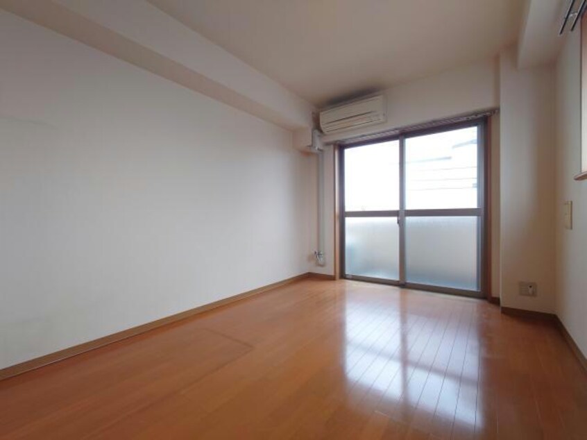  ビラ・エスト・ラート