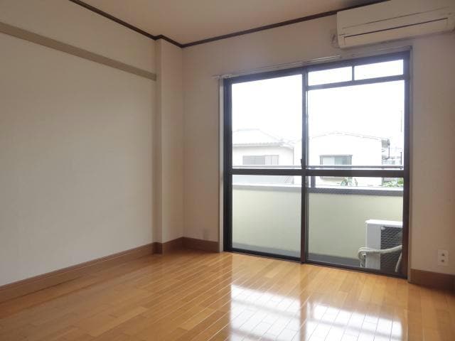  ベルハイム中川