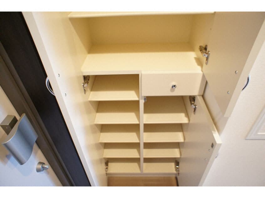  リヴェールタワー綾瀬