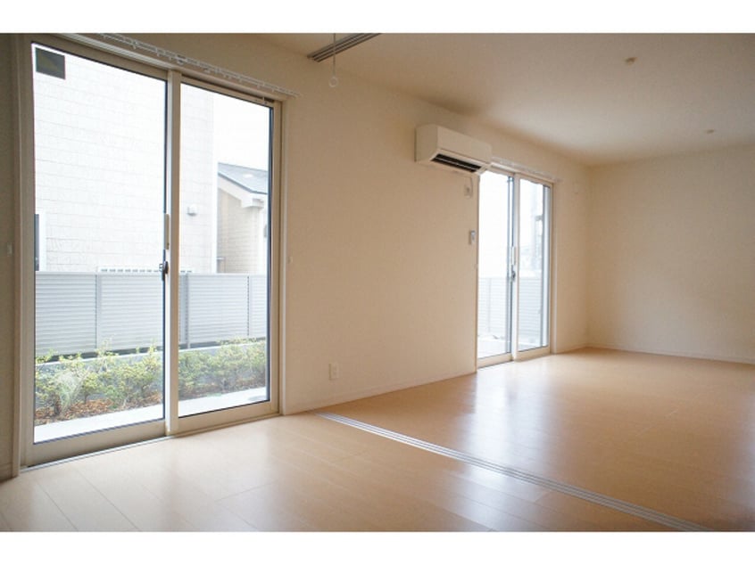  チェリス　フォンテーン　コスモ