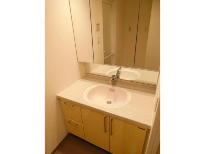  サンセリテ鞠子