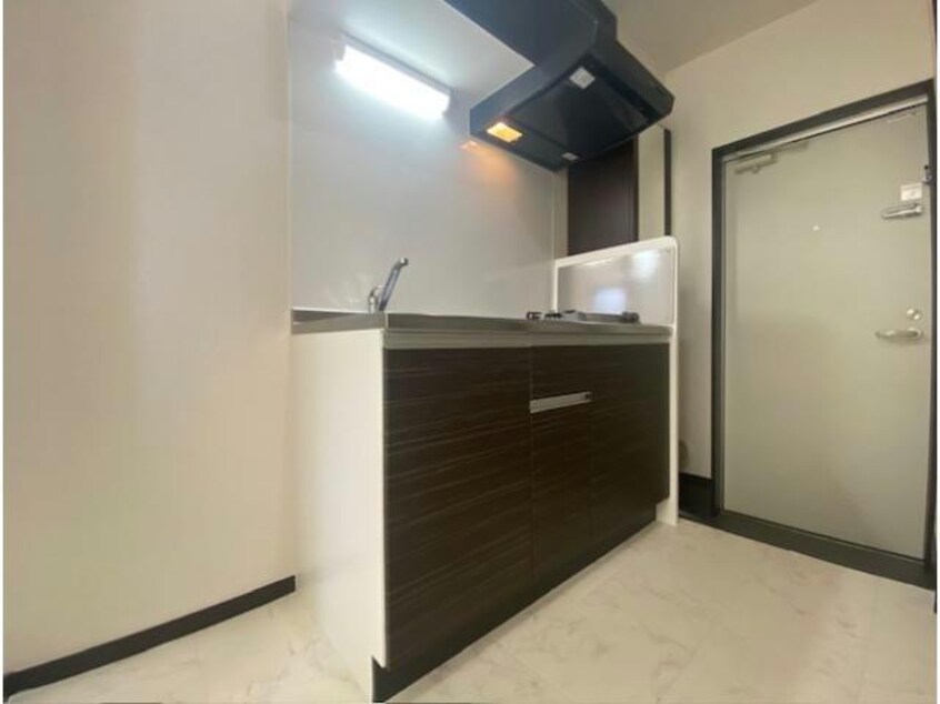  Garden Avenue Kita-Ayase