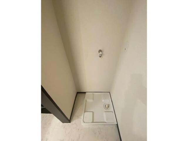  Garden Avenue Kita-Ayase