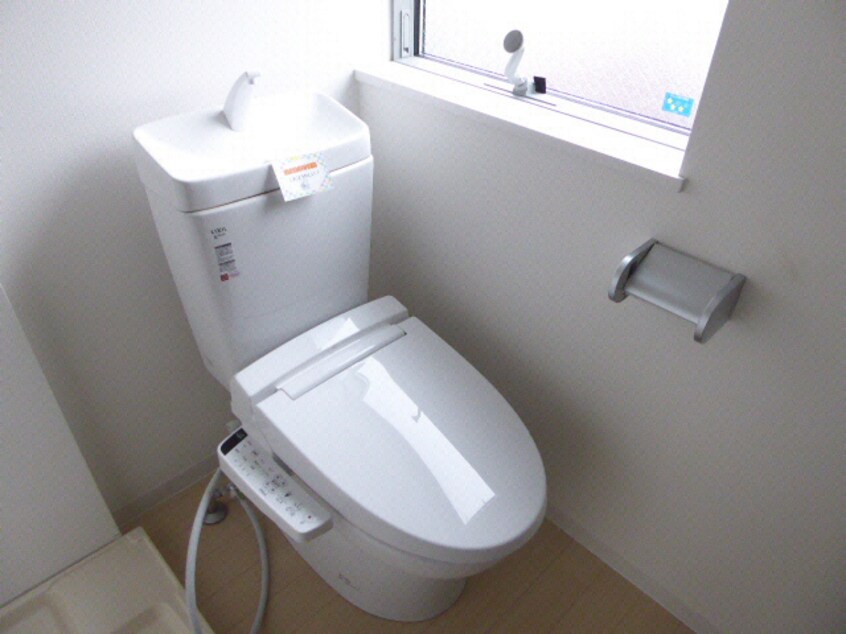  ＭＩＮＡ　ＮＩＪＵＫＵ