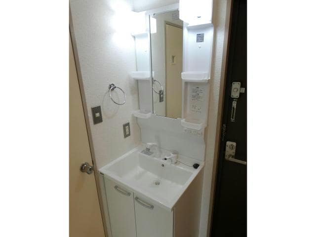  マセラティヒガシアヤセ