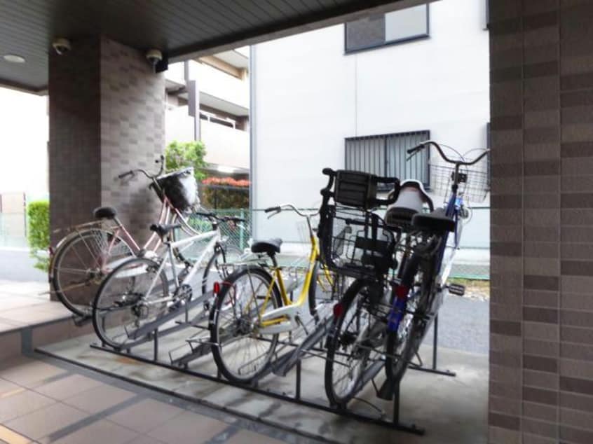  イストワールジュネス