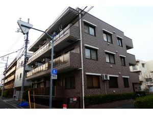 ベルメゾン小泉
