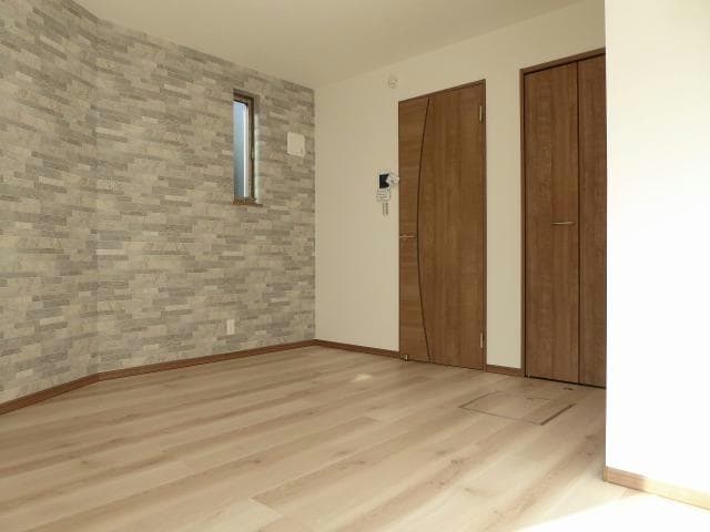  ハルミメゾン亀有