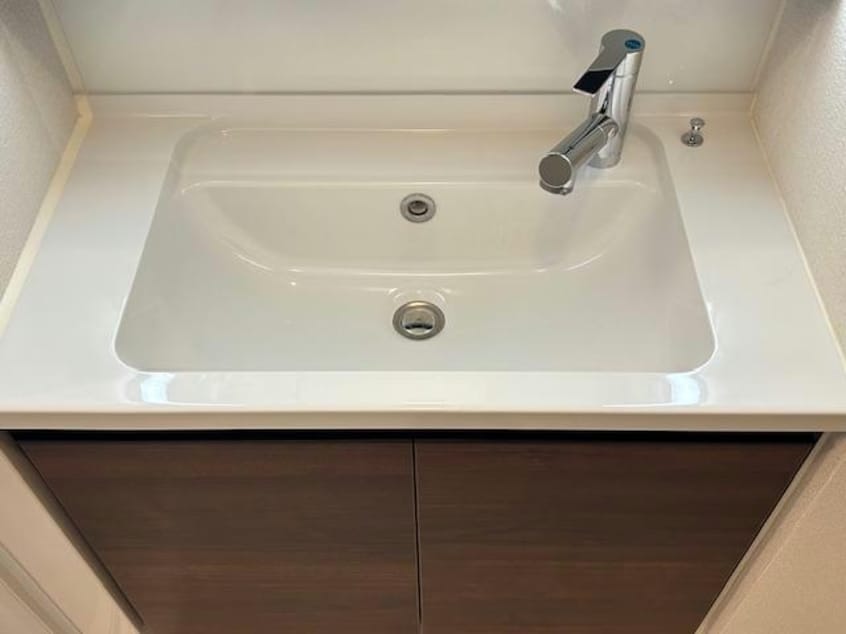  アンジュール綾瀬