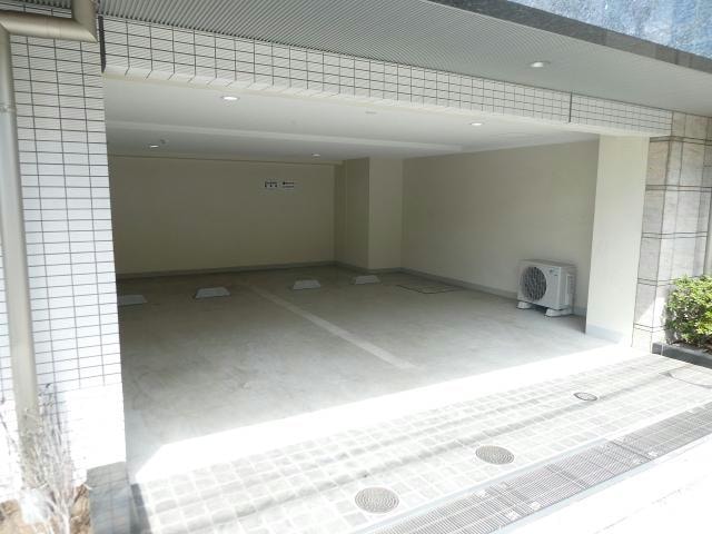  ライジングプレイス綾瀬二番館