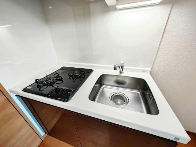  ペアパレス六町2号館