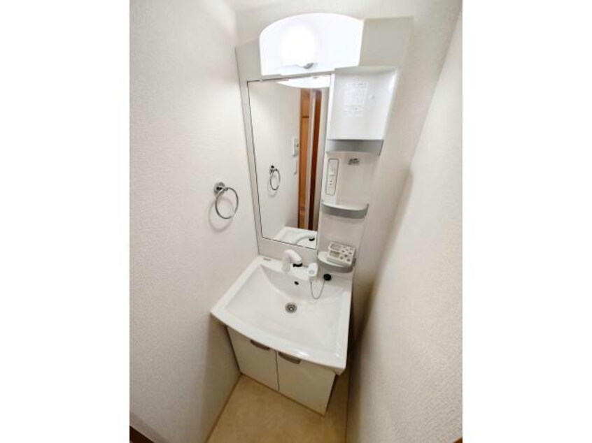  ペアパレス六町2号館