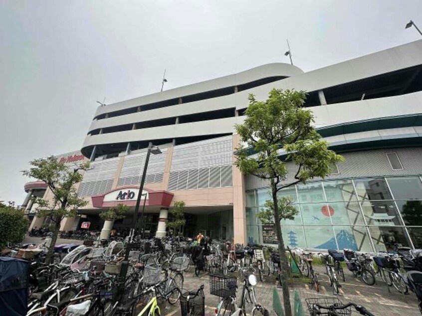 イトーヨーカドーアリオ西新井店(スーパー)まで665m 東武西新井第一サンライトマンション