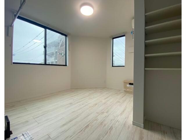  メゾンド・アヴェニール亀有