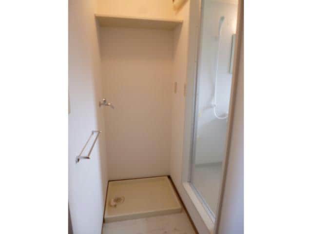 洗濯機置場 シャトル沖浜