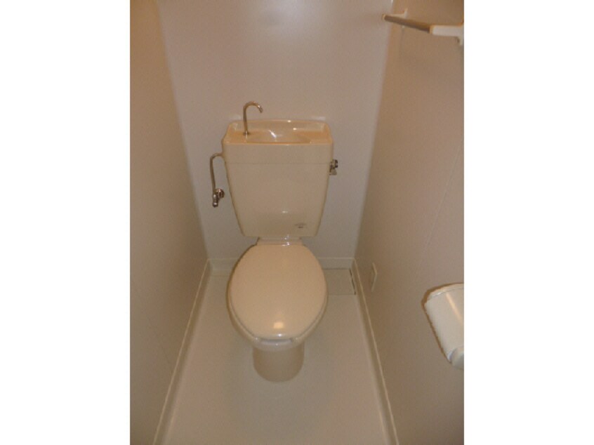 トイレ シティメゾンフェニックス