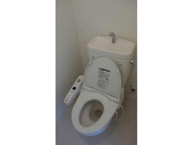  シャーメゾン本谷