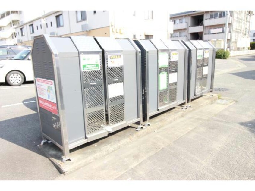 ゴミ置場 クラヴィエ南昭和