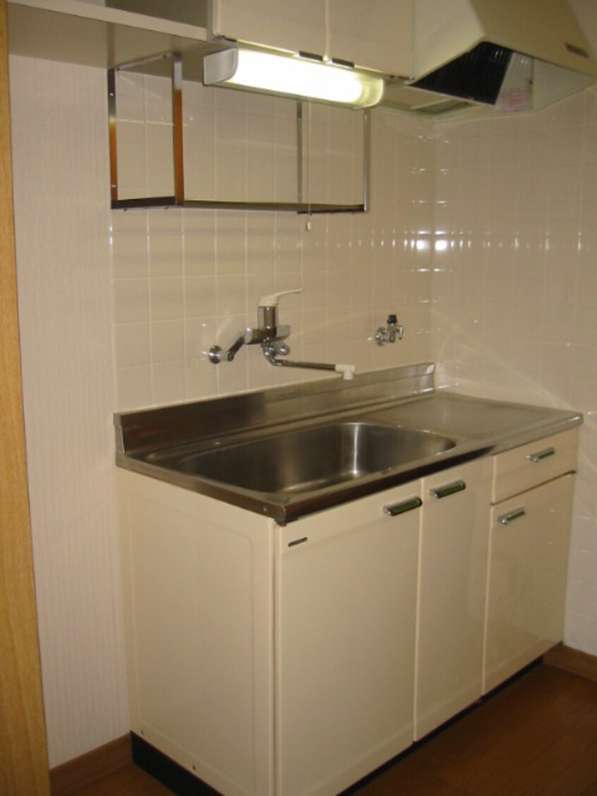 キッチン ビクトリーハイツ新港