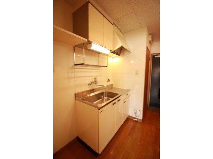  ビクトリーハイツ新港