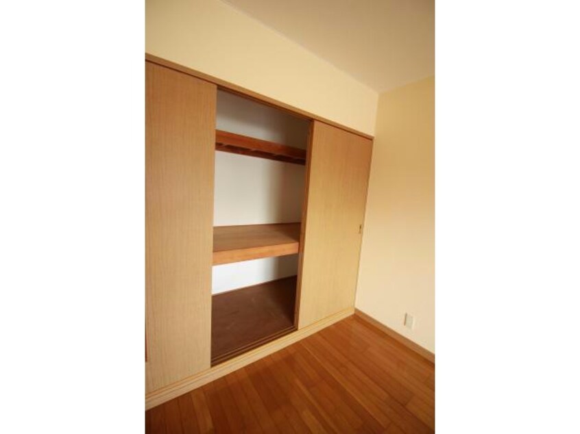  ビクトリーハイツ新港