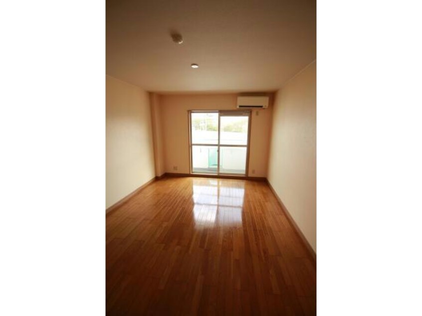  ビクトリーハイツ新港