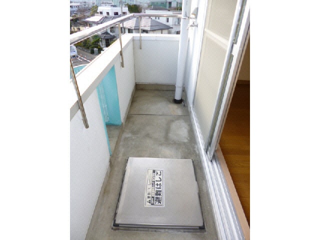 ベランダ ビクトリーハイツ新港