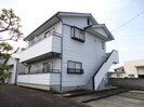 クローバーコートの外観