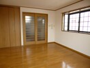 洋室 クローバーコート