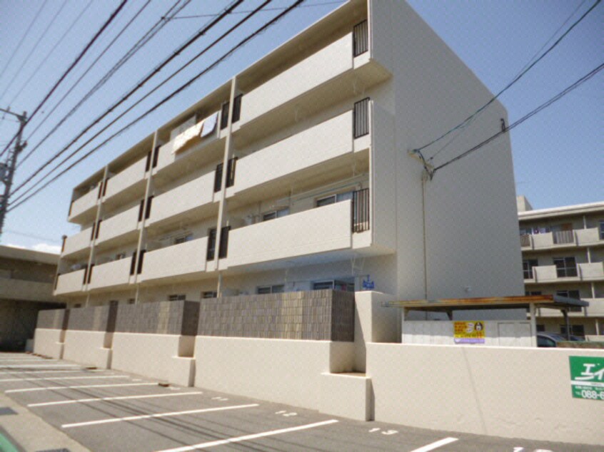 第3福岡ハイツ