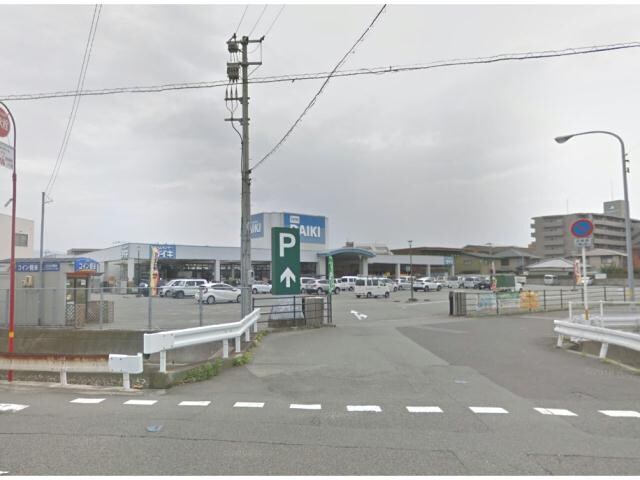 DCMダイキ万代店(電気量販店/ホームセンター)まで560m 徳島市営バス/昭和町七丁目 徒歩2分 2階 築33年